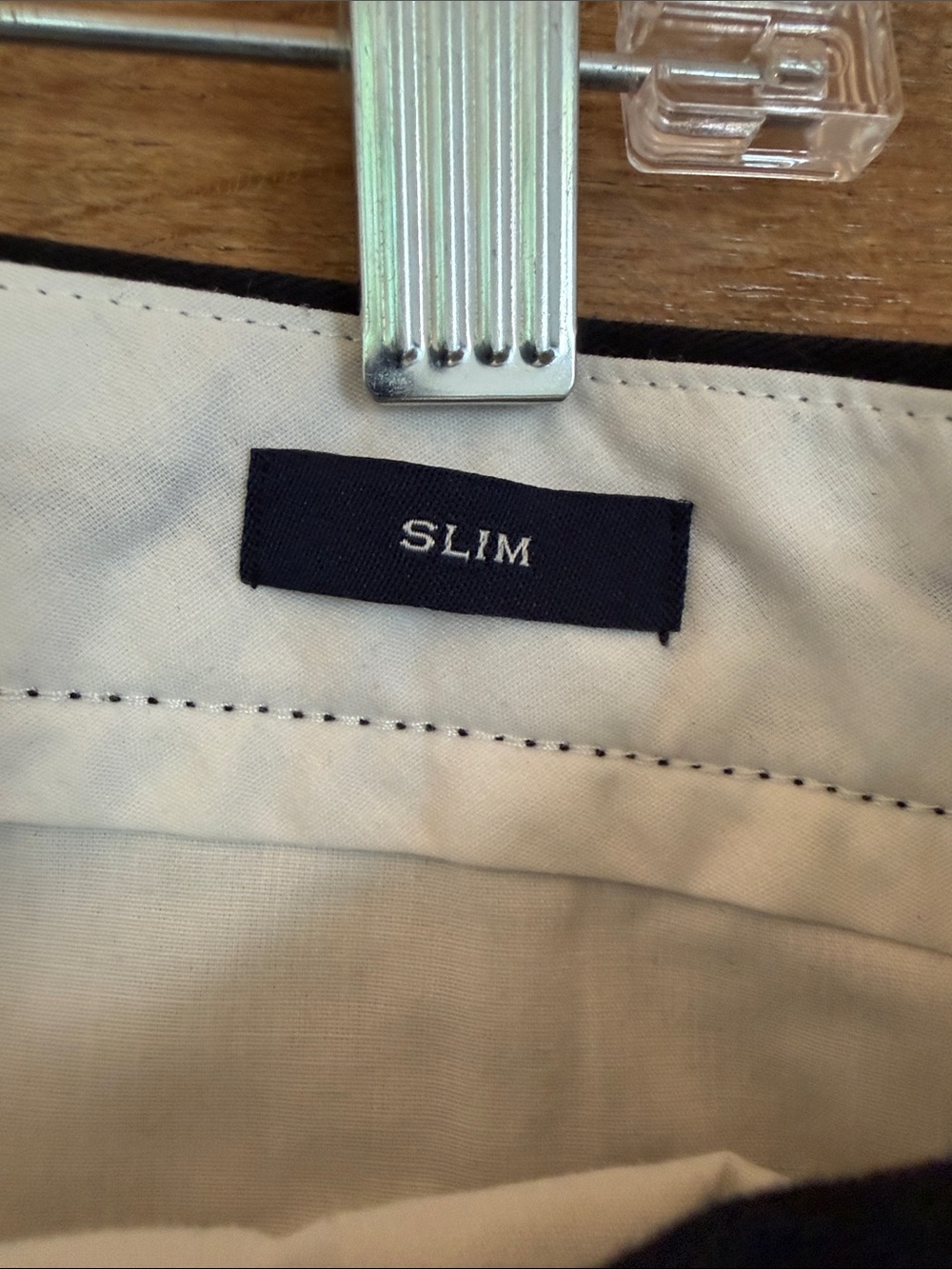 J. Crew Men’s FLEX Slim Fit (W33,L32) Chino Pants in Black - Picture 3 of 7
